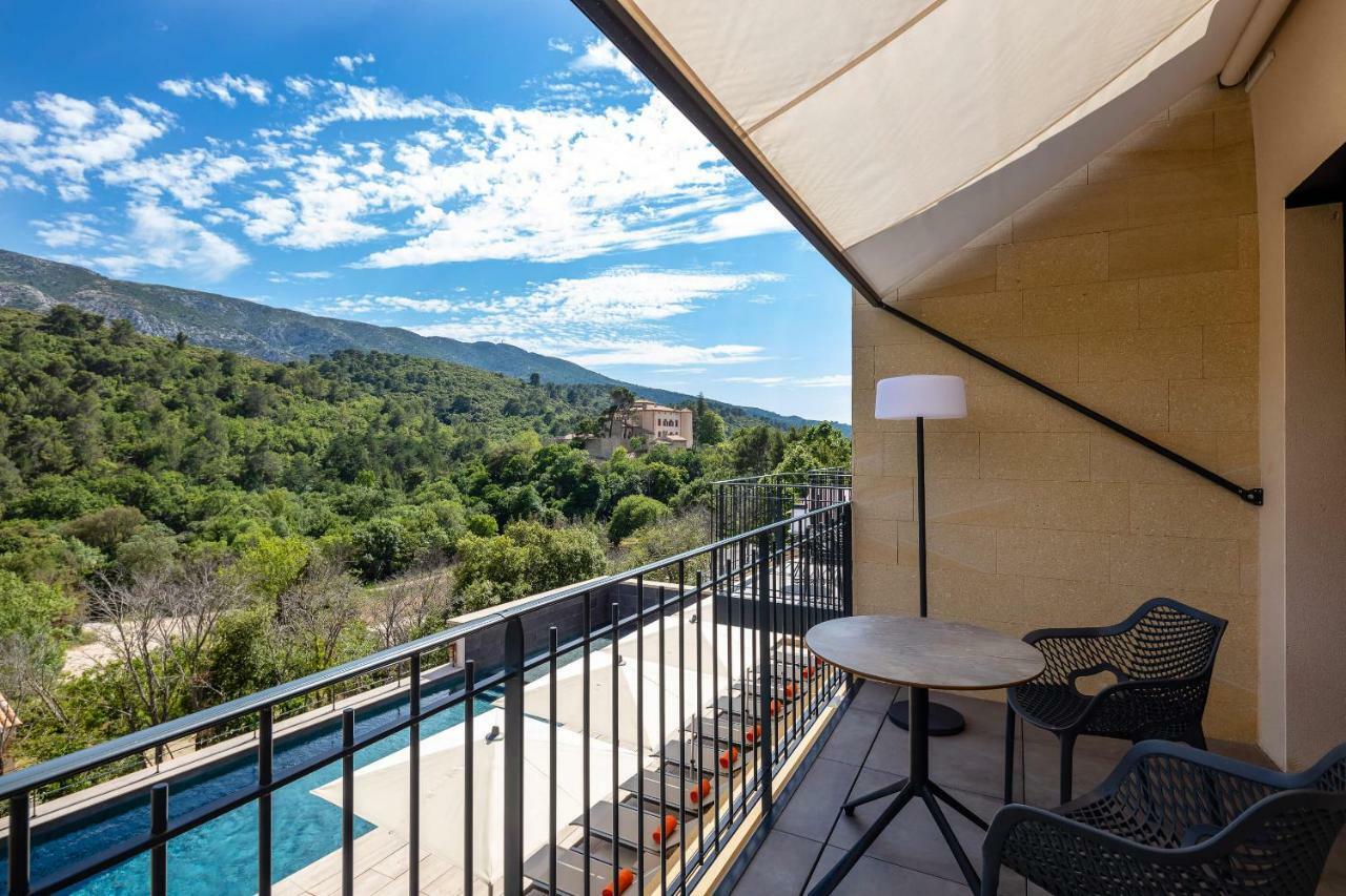 Hotel Sainte Victoire Vauvenargues Exteriör bild