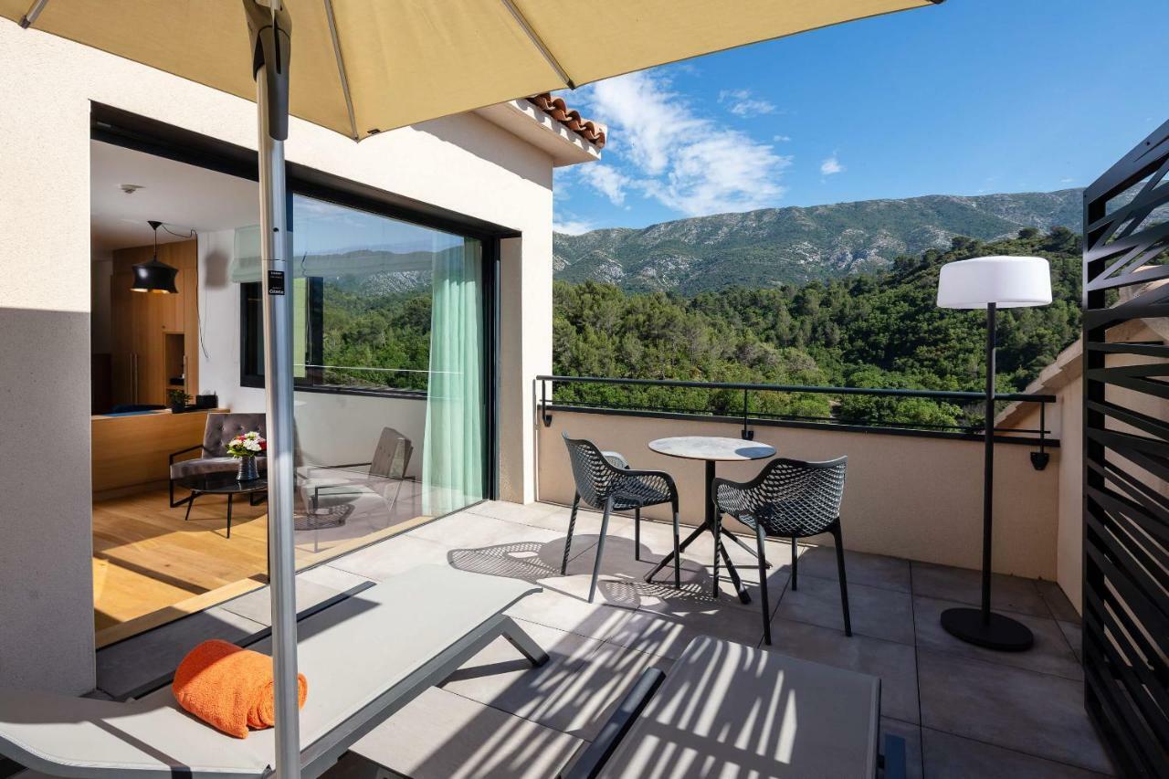 Hotel Sainte Victoire Vauvenargues Exteriör bild